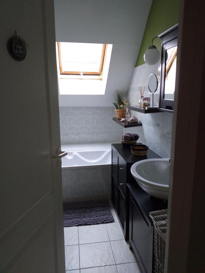 Chambre Climatisee Au Coeur De Brive Avec Televiseur Connecte Wifi Netflix Zewnętrze zdjęcie